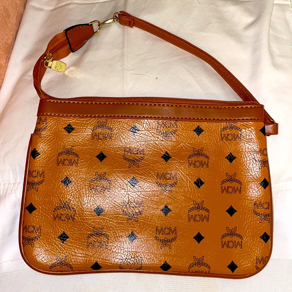 MCM large wristlet /pouch
